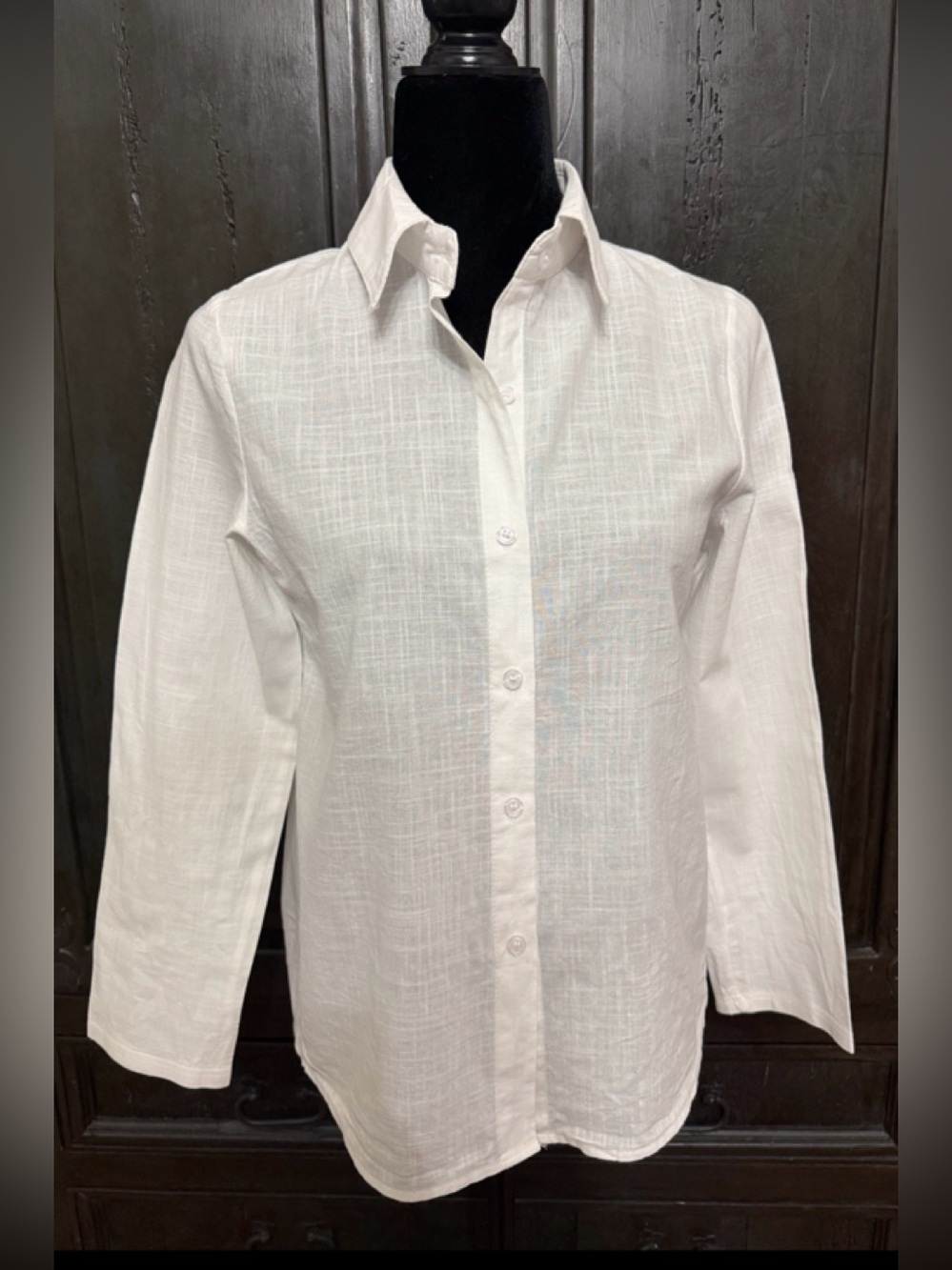 Button down Long sleeve White blouse - Size Medium